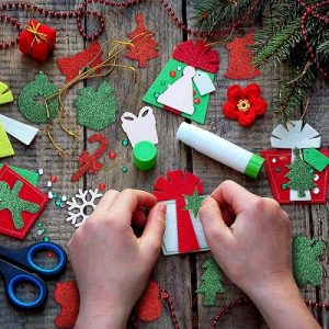 Comprar Decoración navideña con goma EVA Online